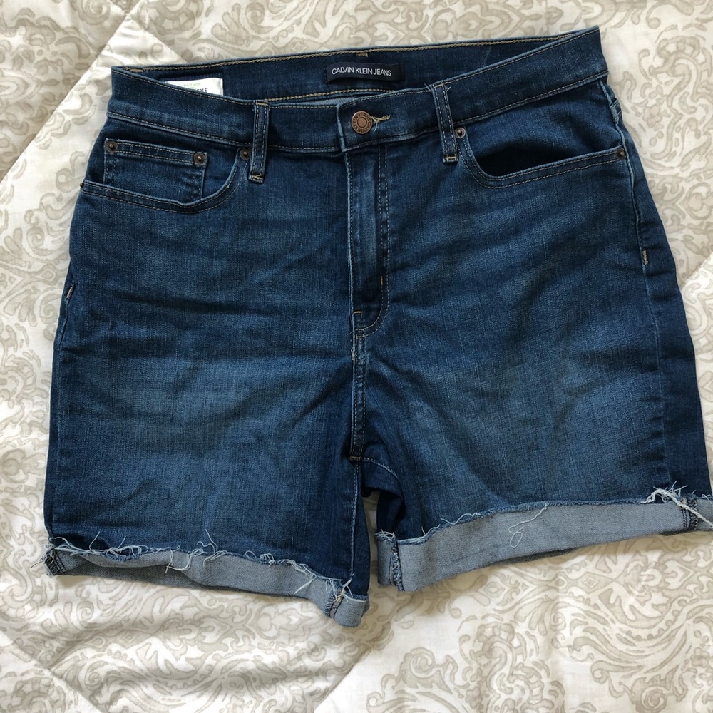 Calvin Klein Women’s Denim High Rise Shorts size 12